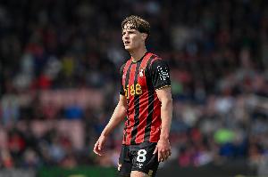罗马诺：伯恩茅斯愿意冬窗出售斯科特，但要价至少1亿英镑